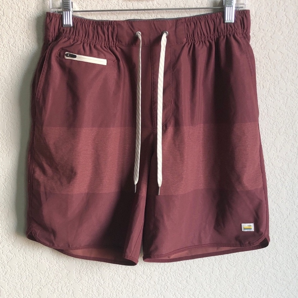Vuori Mens Banks Shorts Red Stripe Medium V330 7”